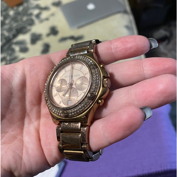 Michael Kors 5450 Rose Gold Crystal Chronograph Womens Wrist Watch - Picture 9 of 9